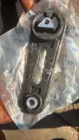 Nissan Rogue 2008-13 Gearbox Mount - 1
