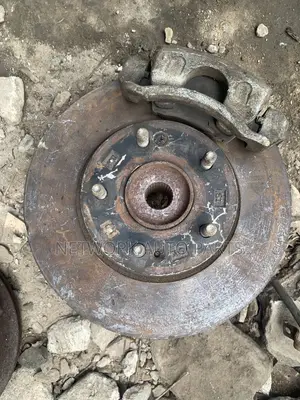 Hyundai Elantra Front Hub (2016-2020)