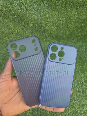 iPhone 17 Pro Max & 16 Pro Translucent Case
