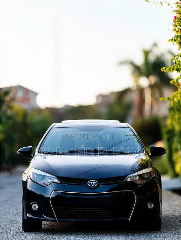 2016 Toyota Corolla S Sedan - 1