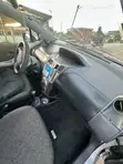 Toyota Vitz 1.3 AWD 5dr 2010 Silver - 2