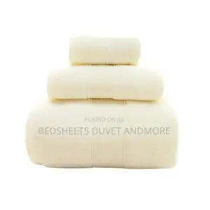 BDM Home Decor Cream Towel Set