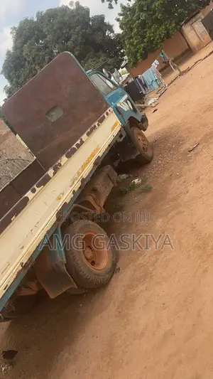 Kia Truck - Oman Hene Gaskiya