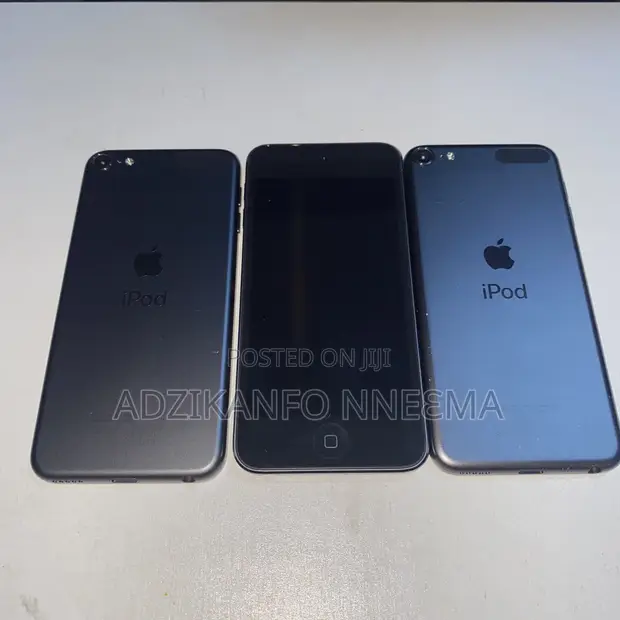 iPod Touch (7th Gen) 32GB Space Gray - 1