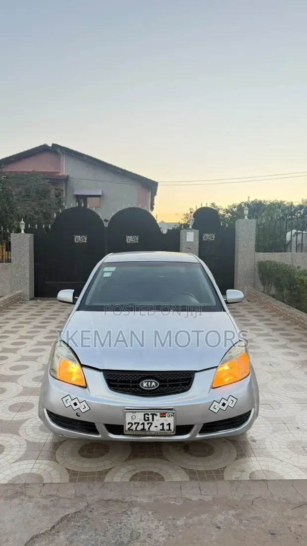 Kia Rio 1.5 LS 2009 Silver - 1