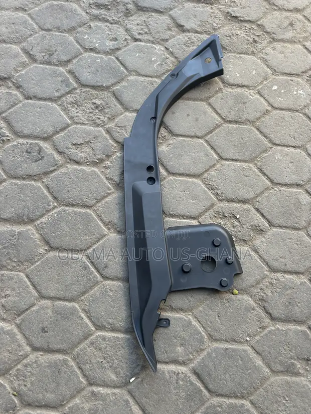 Honda Civic 2022-2025 Radiator Panel, Headlight & Fender Cover - 1