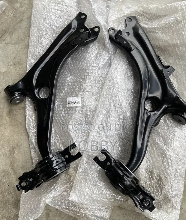 Honda Civic 2017-2020 Lower Control Arm (10th Gen) - 1