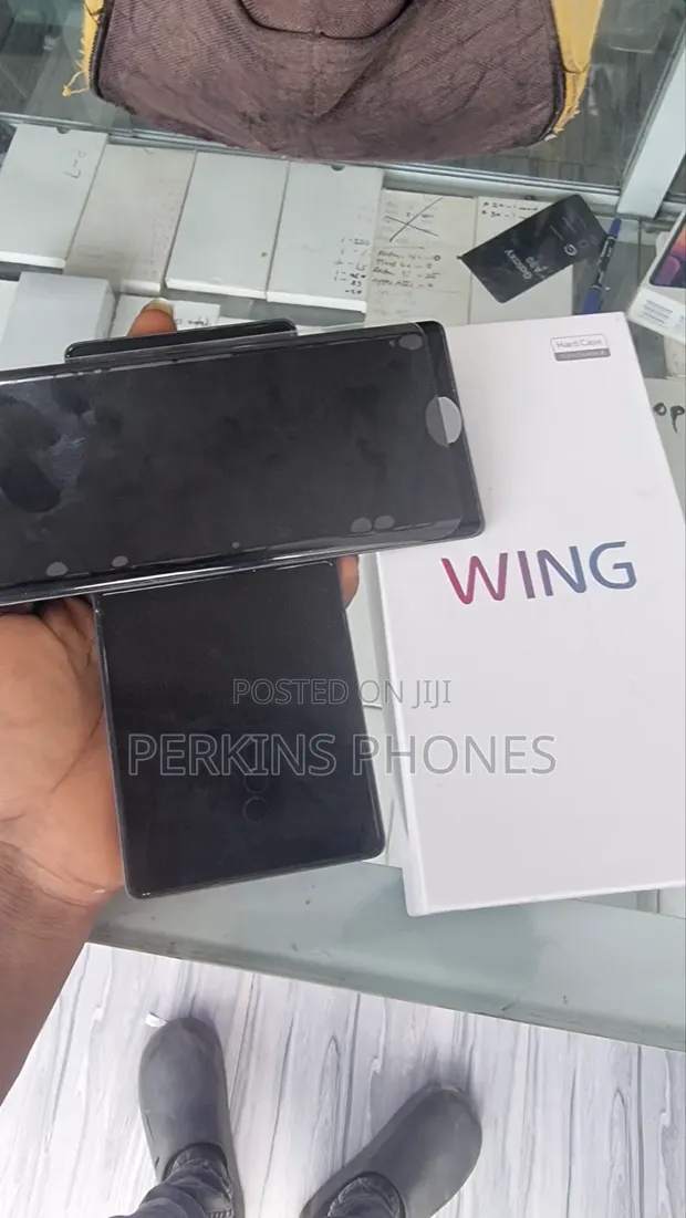 New LG Wing 5G 256GB Black - 1