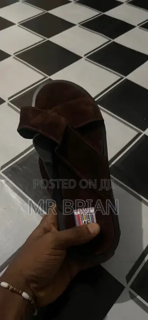 Quality Leather Crossed Slippers