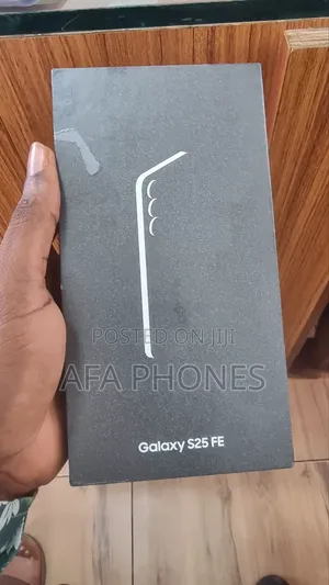 New Samsung Galaxy S25 FE 256GB Gold