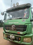 Shacman H3000 Heavy-Duty Truck - 4