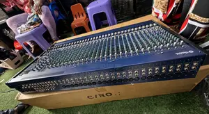 Yamaha MG32/14FX 32-Channel Mixer