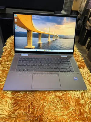 HP Envy 15-ep0xxx Laptop - Intel Core i7, 32GB RAM, 512GB SSD