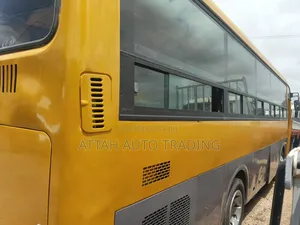 Hyundai Aero Town Bus 2010 Yellow