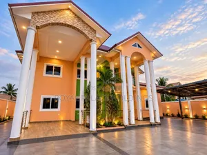 7 Bedroom Duplex for Rent in Oyarifa