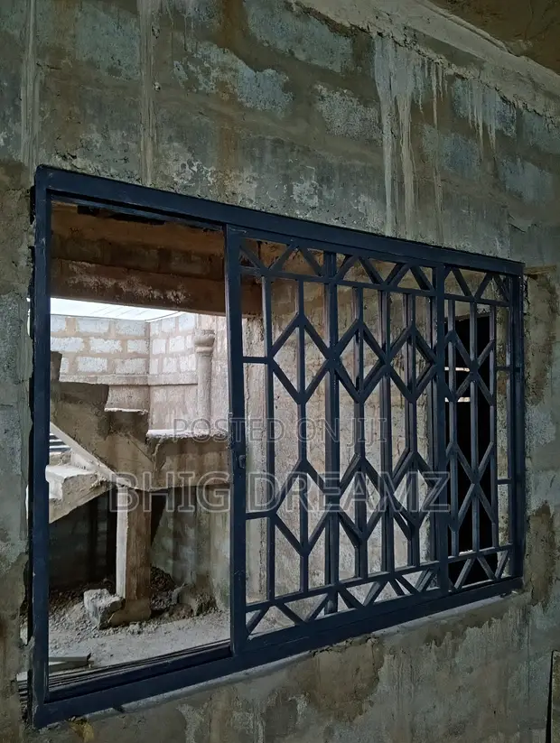 Burglar-Proof Sliding Metal Window - 1