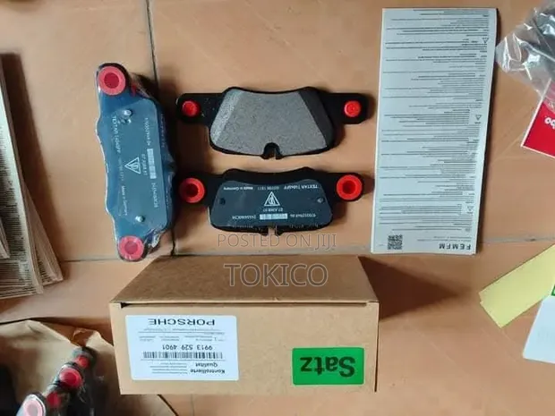 Brand New Mercedes-Benz C300 Engine & Transmission Assembly - 1