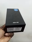 New Samsung Galaxy S20+ 128GB Gray - 2