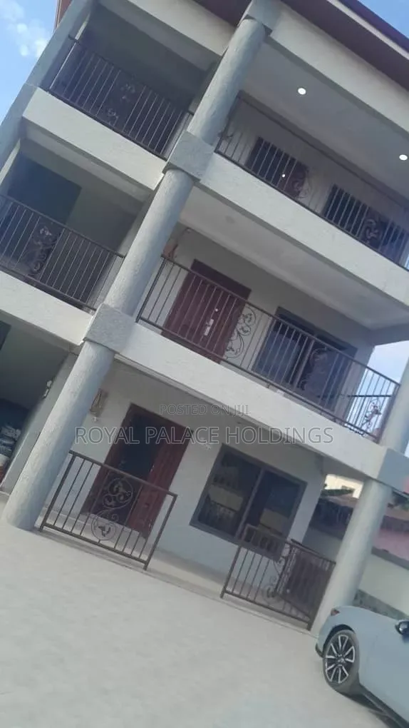 3 Bedroom Apartment for Rent in Oyarifa - 1