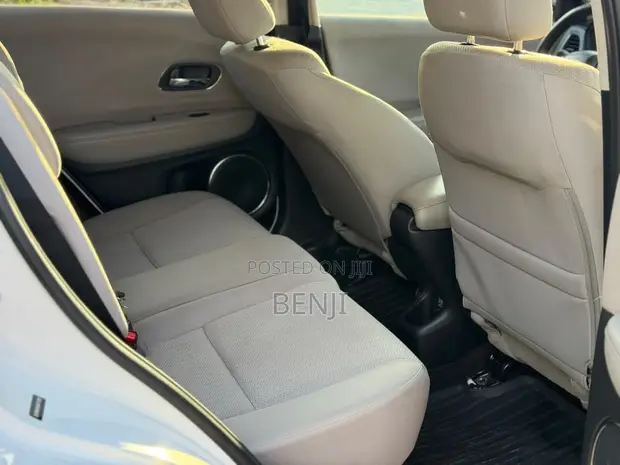 Honda HR-V 2018 White - 1