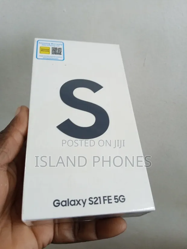 New Samsung Galaxy S21 FE 128GB Black - 1