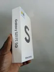 New Samsung Galaxy S21 FE 128GB Black - 3