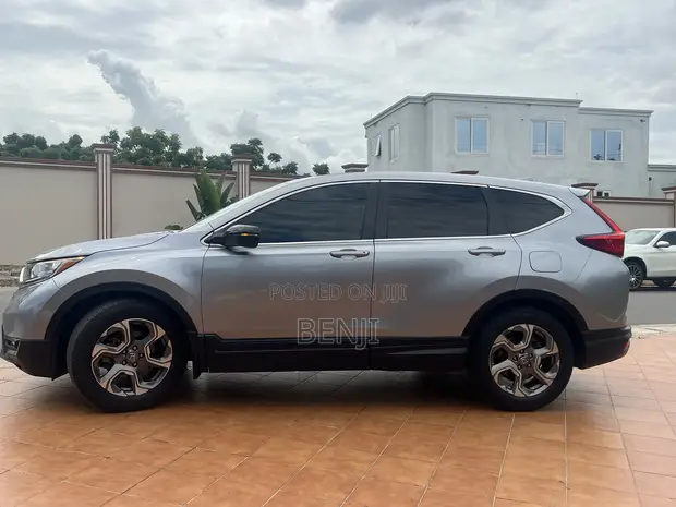 Honda CR-V 2019 Silver - 1