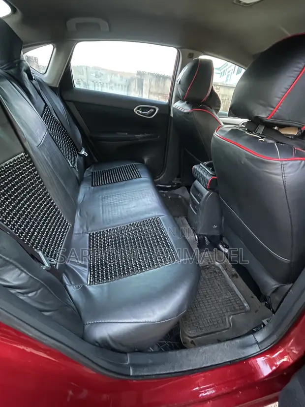 Nissan Sentra 2015 Red - 1