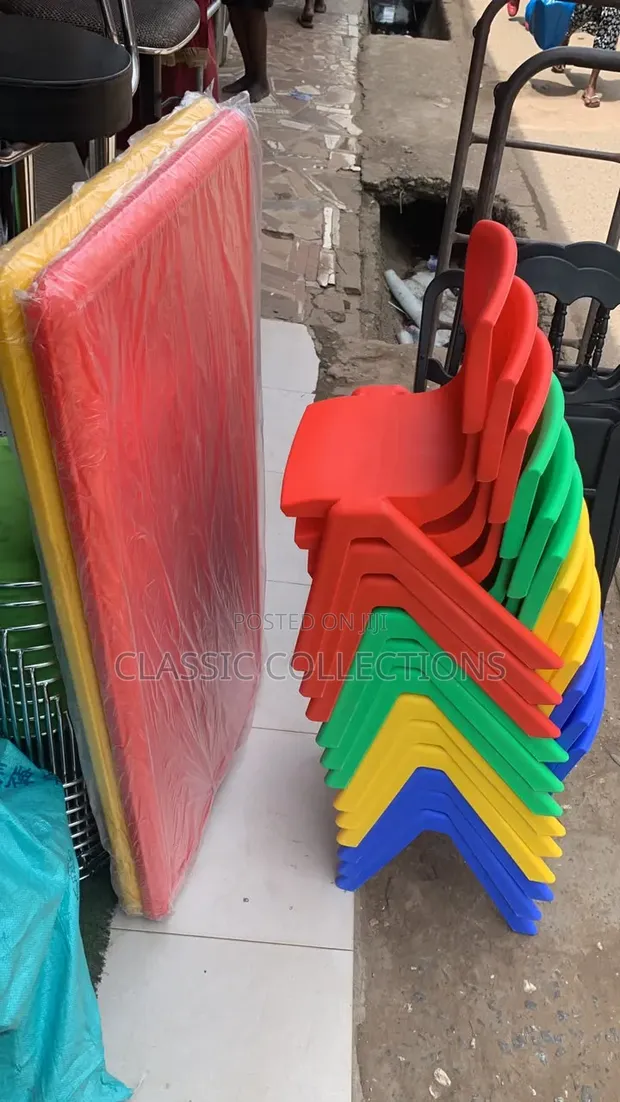 Kids Plastic Chairs - Brand New - 1