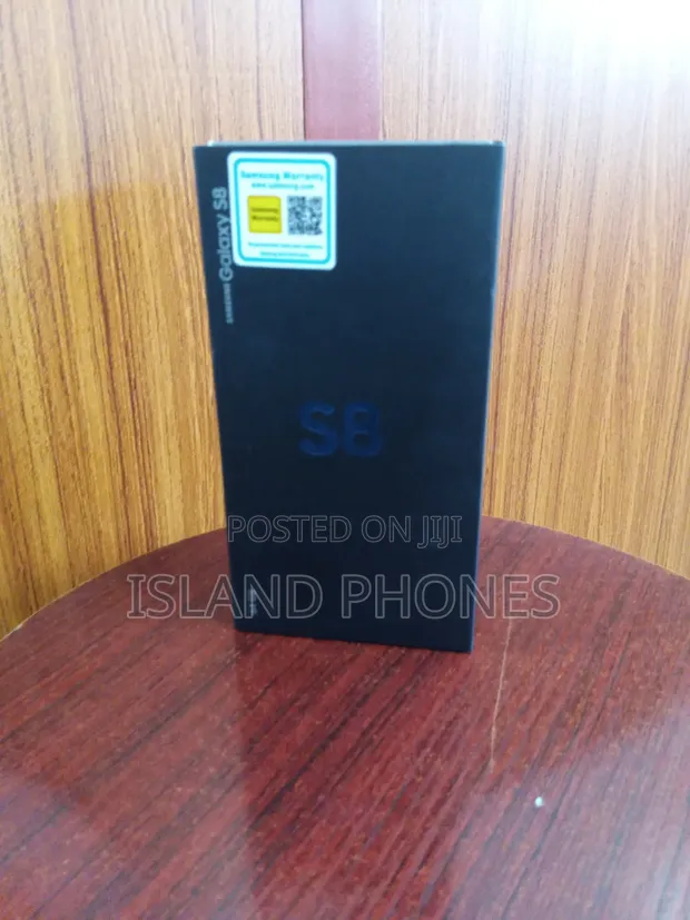 New Samsung Galaxy S8 64GB Blue - 1