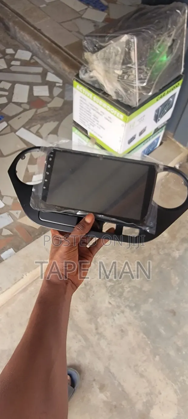 Hyundai i10 2015 Android System - 1