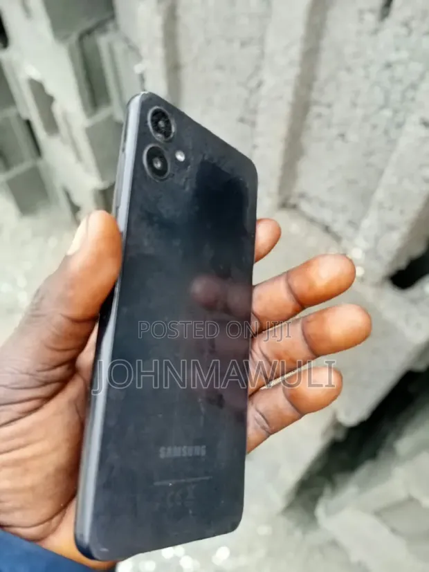 Samsung Galaxy A05 128GB Blue - 1