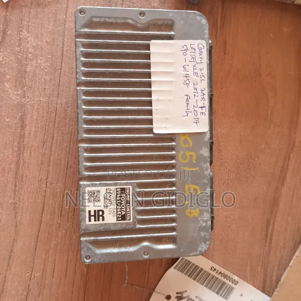 Toyota Camry Control Board - 1