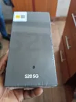 New Samsung Galaxy S20 128GB Blue - 3