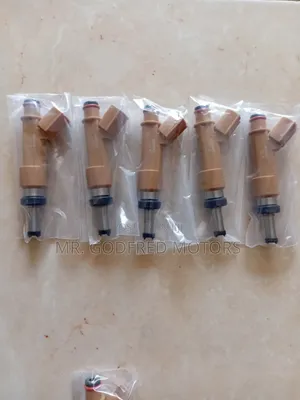 Toyota Matrix 2010-2013 Fuel Injectors (4-Set)