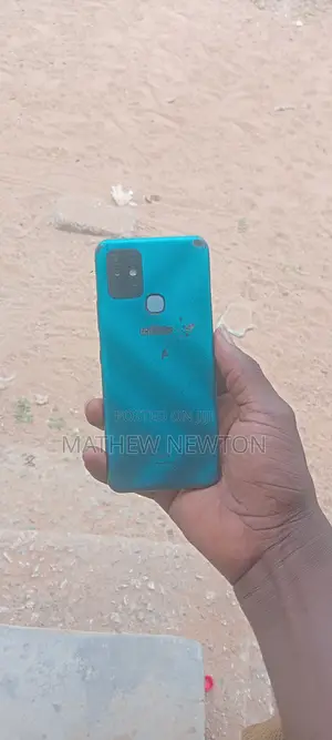 Infinix Hot 10 64GB Blue