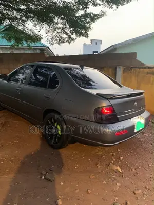 Nissan Altima 2001 Gray Automatic