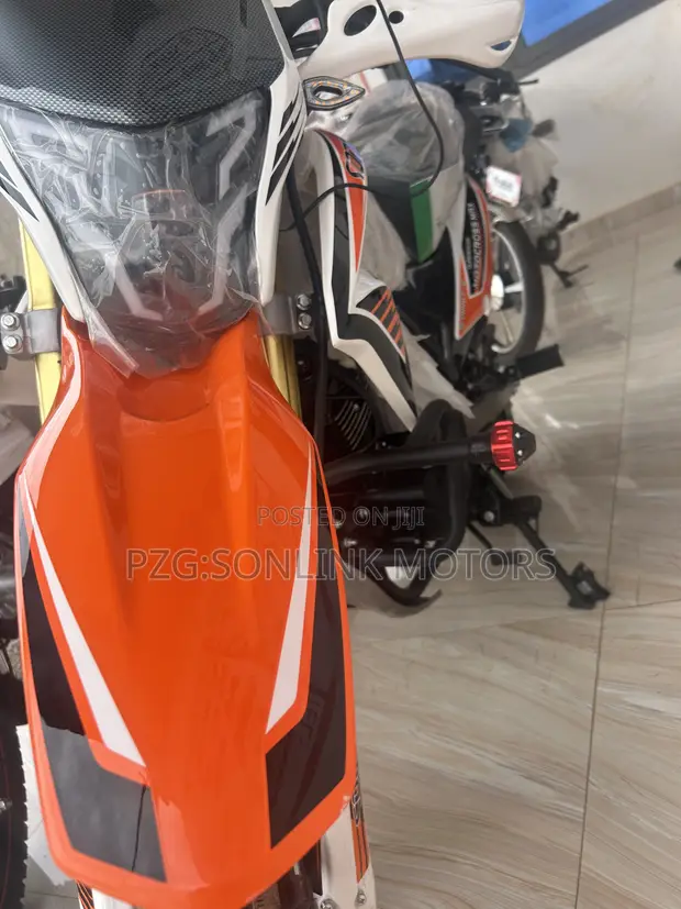 New Sonlink SL200GY-A 2026 Motorcycle - White - 1