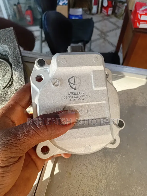 Electric Water Pump for Honda Hybrid Vehicles - 1