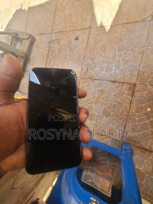 Apple iPhone 11 64GB Black