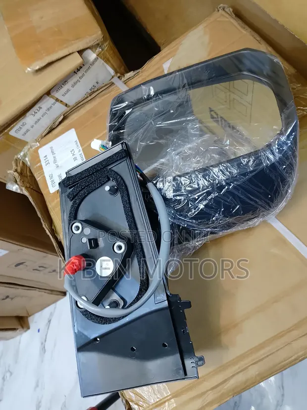 Toyota Hiace Driving Mirrors (2019-2023) - 1