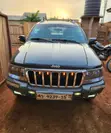 Jeep Grand Cherokee Laredo 4.0 4x4 2000 Black - 1