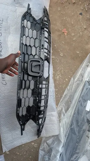 Honda Civic 2024-2025 Front Grille