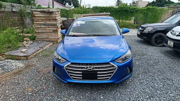 Hyundai Elantra ECO 2018 Blue - 1