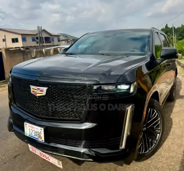 Cadillac Escalade 2023 Black - 1