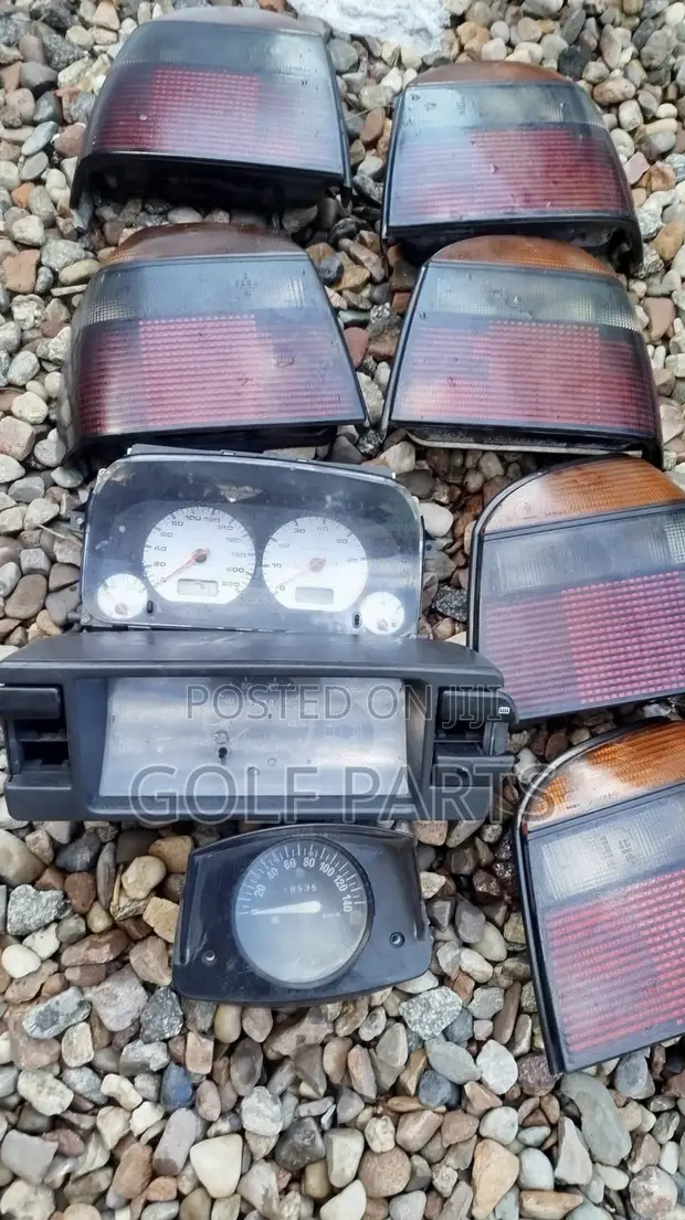 VW Golf 3 & Jetta 5 Tail Lights, Audi A4 (2002) - 1