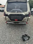 Mitsubishi Pajero V90 3.8 V6 GLS/GLX 2016 Gold - 3