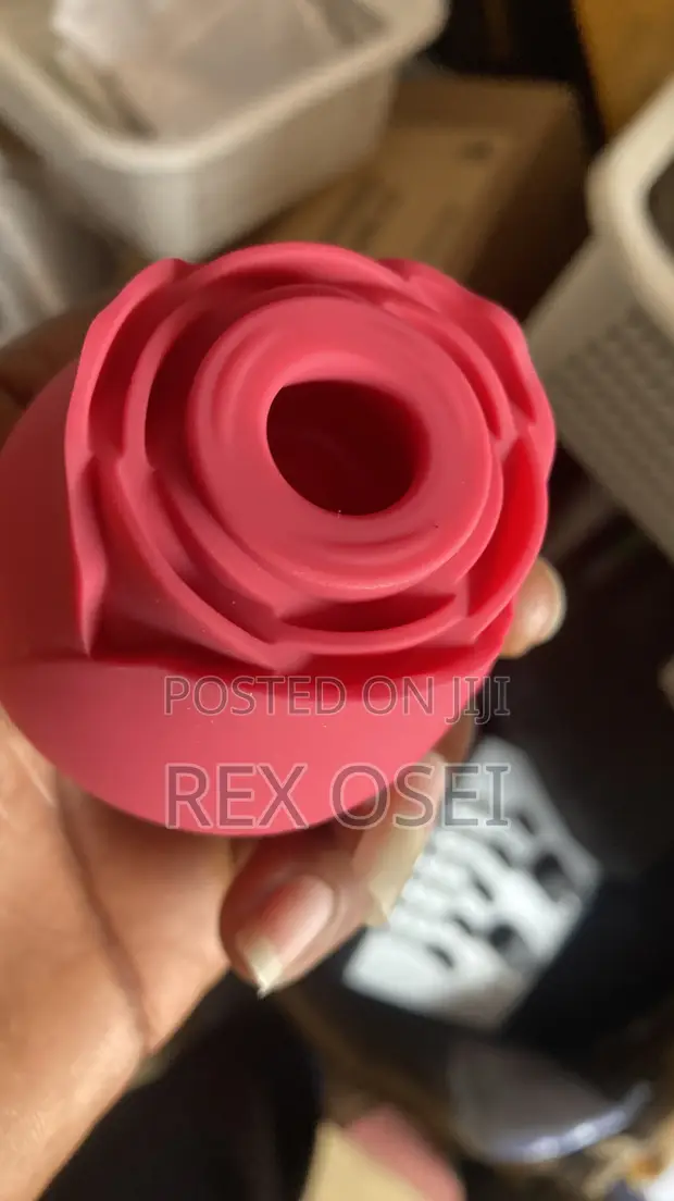 HOT Rose Vibrator Sucking - 1