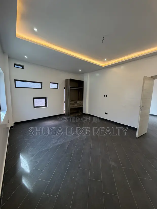 2 Bedroom Apartment for Rent in Adjiringanor-Ability - 1