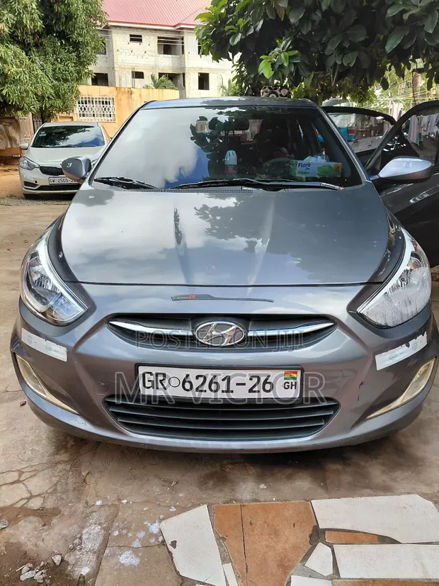 Hyundai Accent SE Sedan 2016 Gray - 1